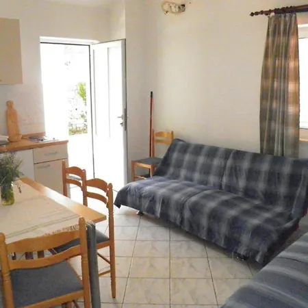 Διαμέρισμα Azure - One Bedroom Mirta Saplunara