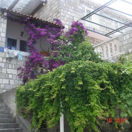 Azure - One Bedroom Mirta Διαμέρισμα